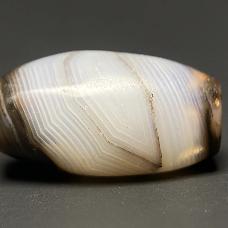 缠丝玛瑙管珠22.4*10.1mm