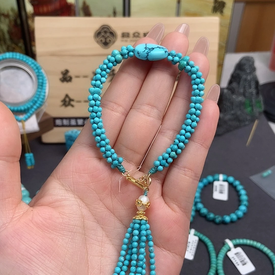 绿松石雕刻未镶嵌