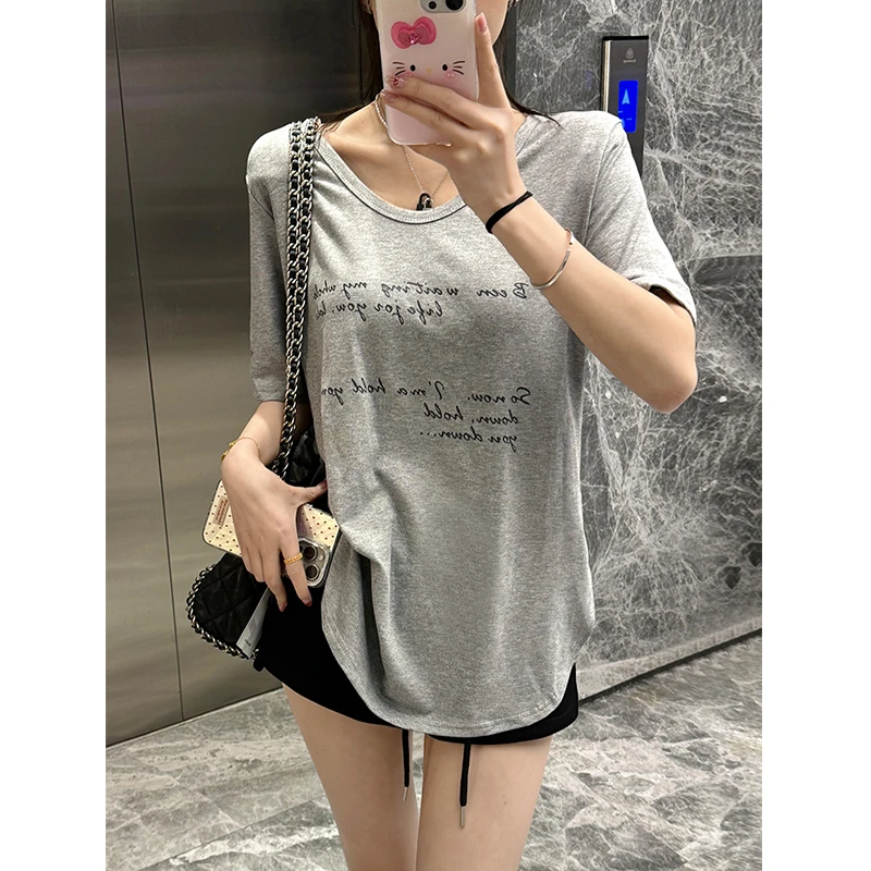 短袖t恤女夏季新款时尚字母印花开叉宽松慵懒风大U领半袖体恤上衣