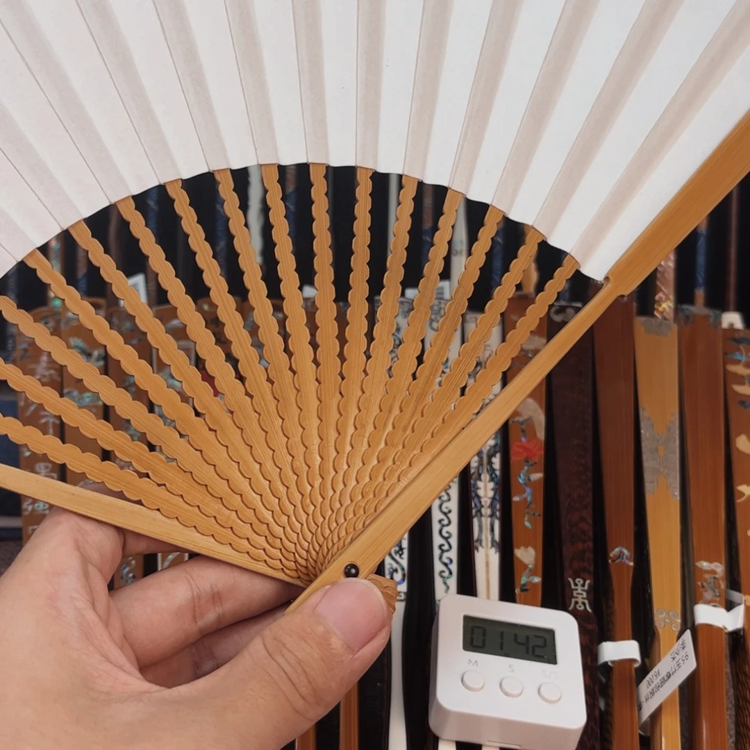 刚***饿扇子纯手工制作折扇龙鳞