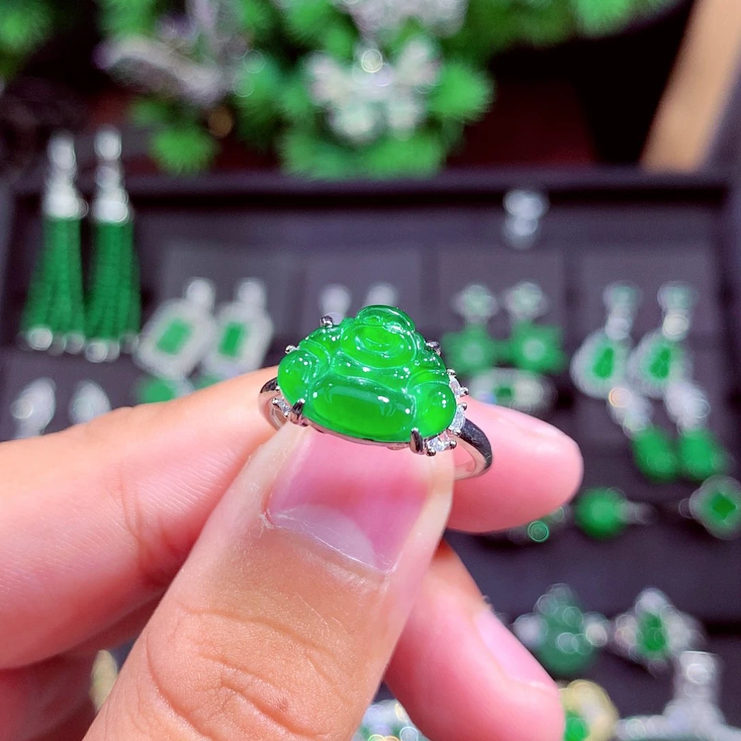 颈饰未镶嵌翡翠天然