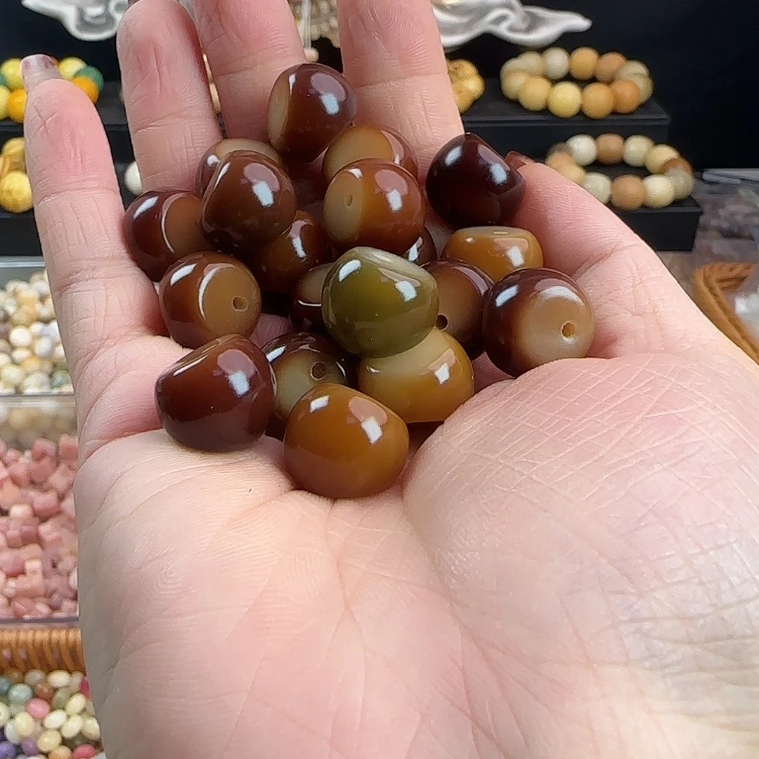 菩提根/象牙果吊坠卡14.6非料溏心蒜瓣20颗