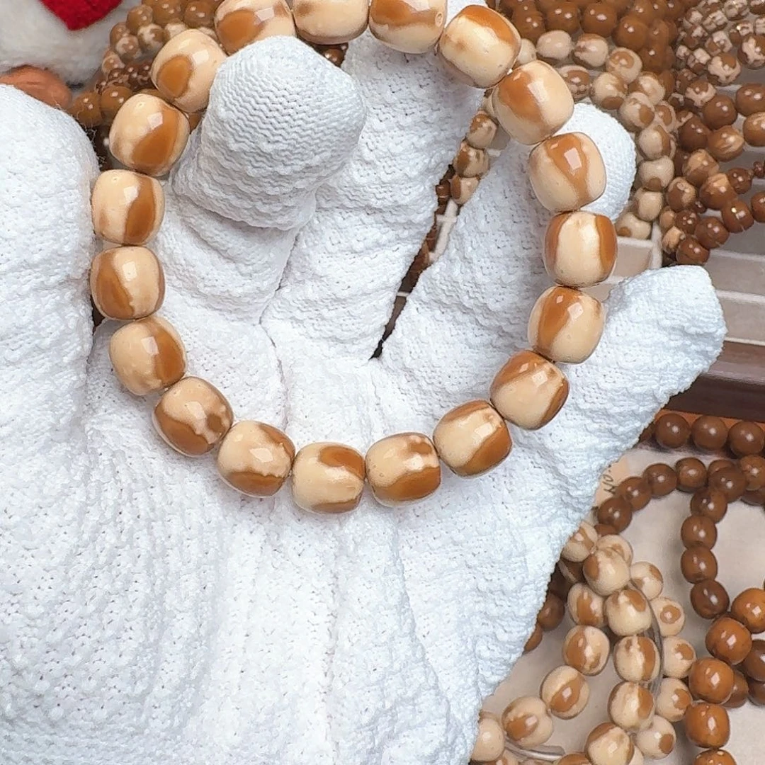 依*?依依青山紫金鼠三叶草冰淇淋卡11.2