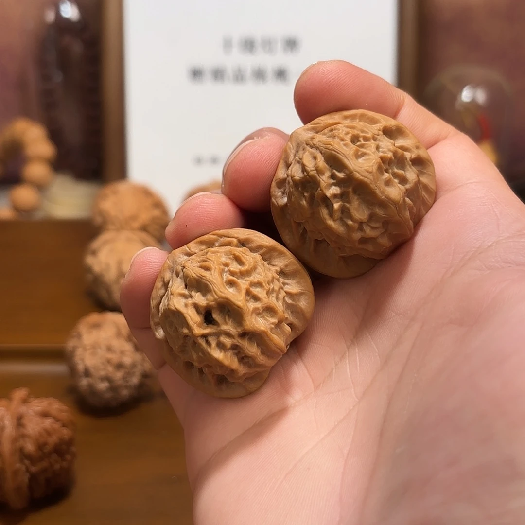 文玩核桃吊坠全品瓷娃娃边37