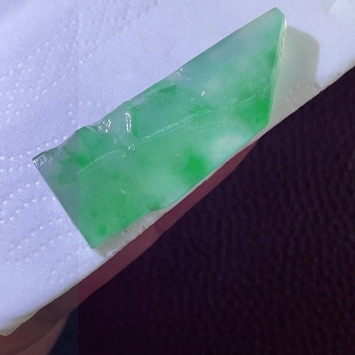 颈饰18K金镶嵌翡翠翡翠