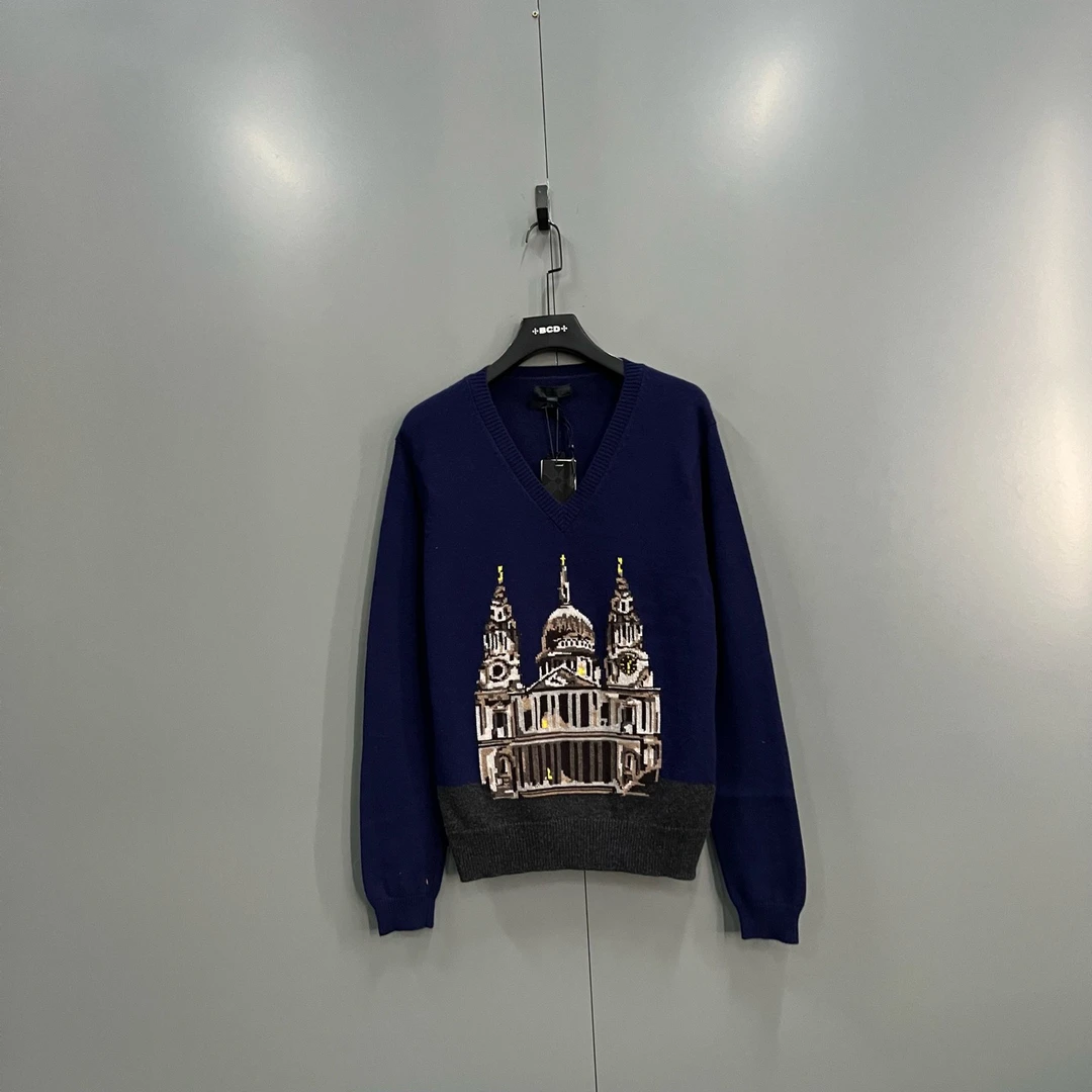 95新 BURBERRY/博柏利 (ll) 城堡印花V领针织衫 S码/103455