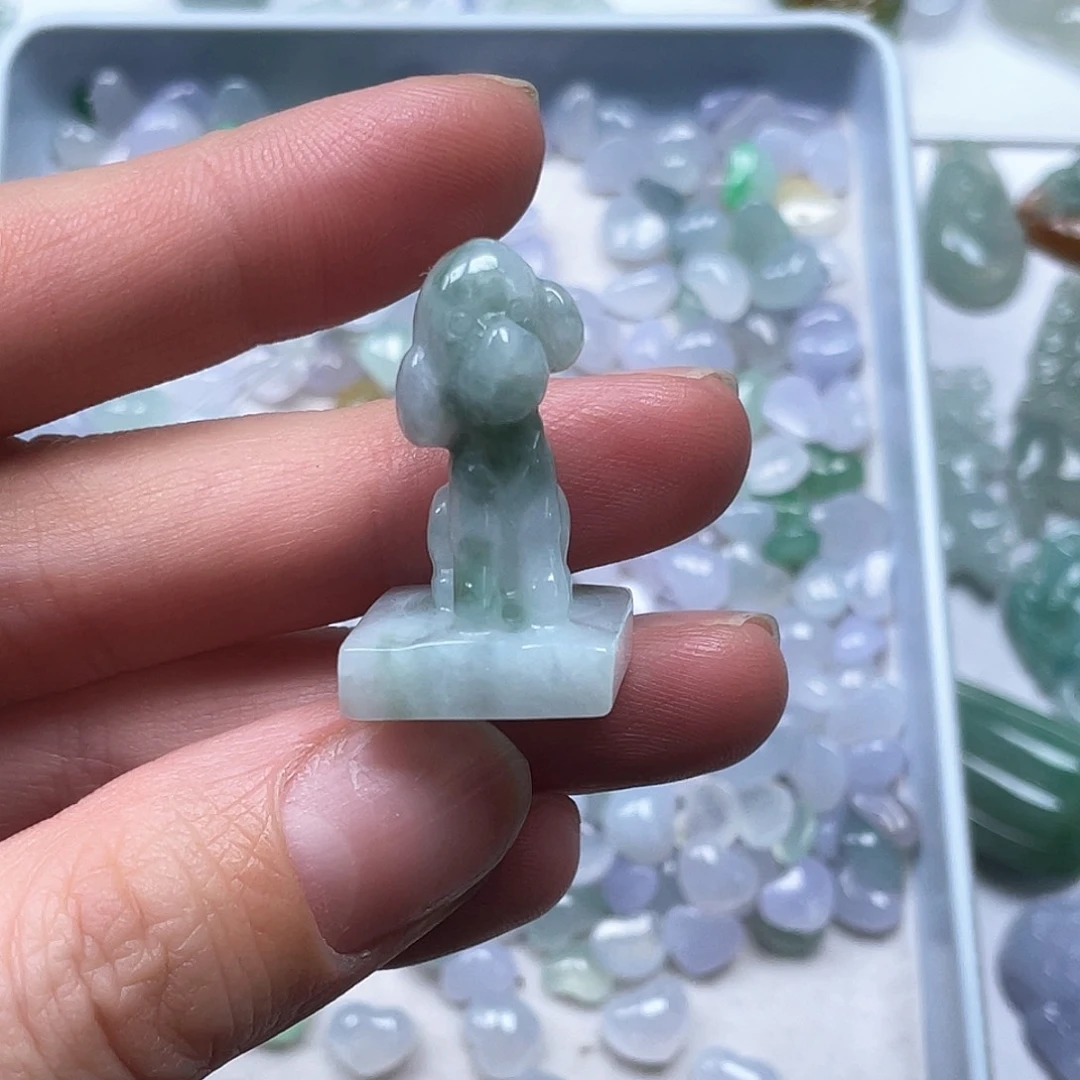 颈饰未镶嵌翡翠22222222323