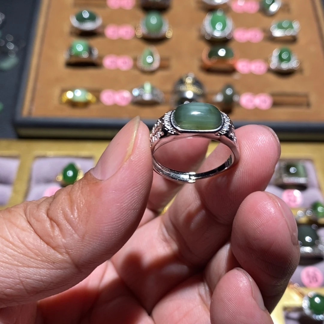 和田玉（碧玉）戒指未镶嵌