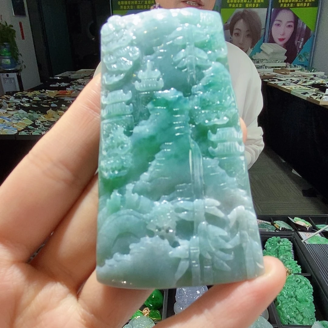 颈饰未镶嵌翡翠翡翠