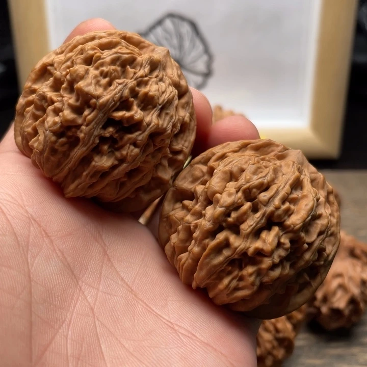 核桃四座楼文玩核桃