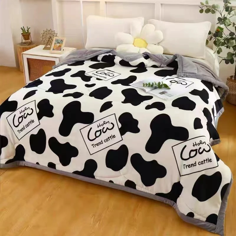 25 爆款牛奶绒双面绒被子单人宿舍轻盈四季版奶牛纹