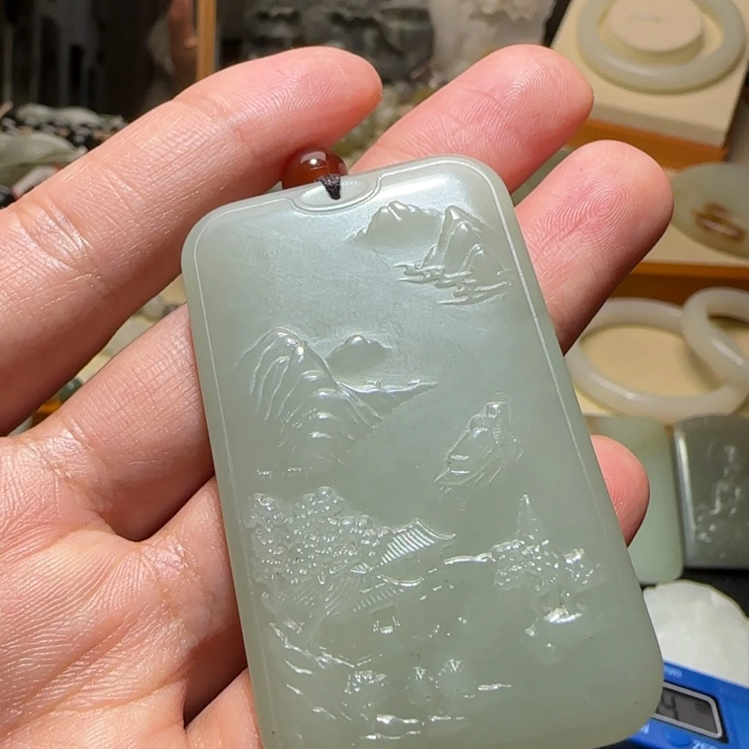 和田玉未镶嵌颈饰