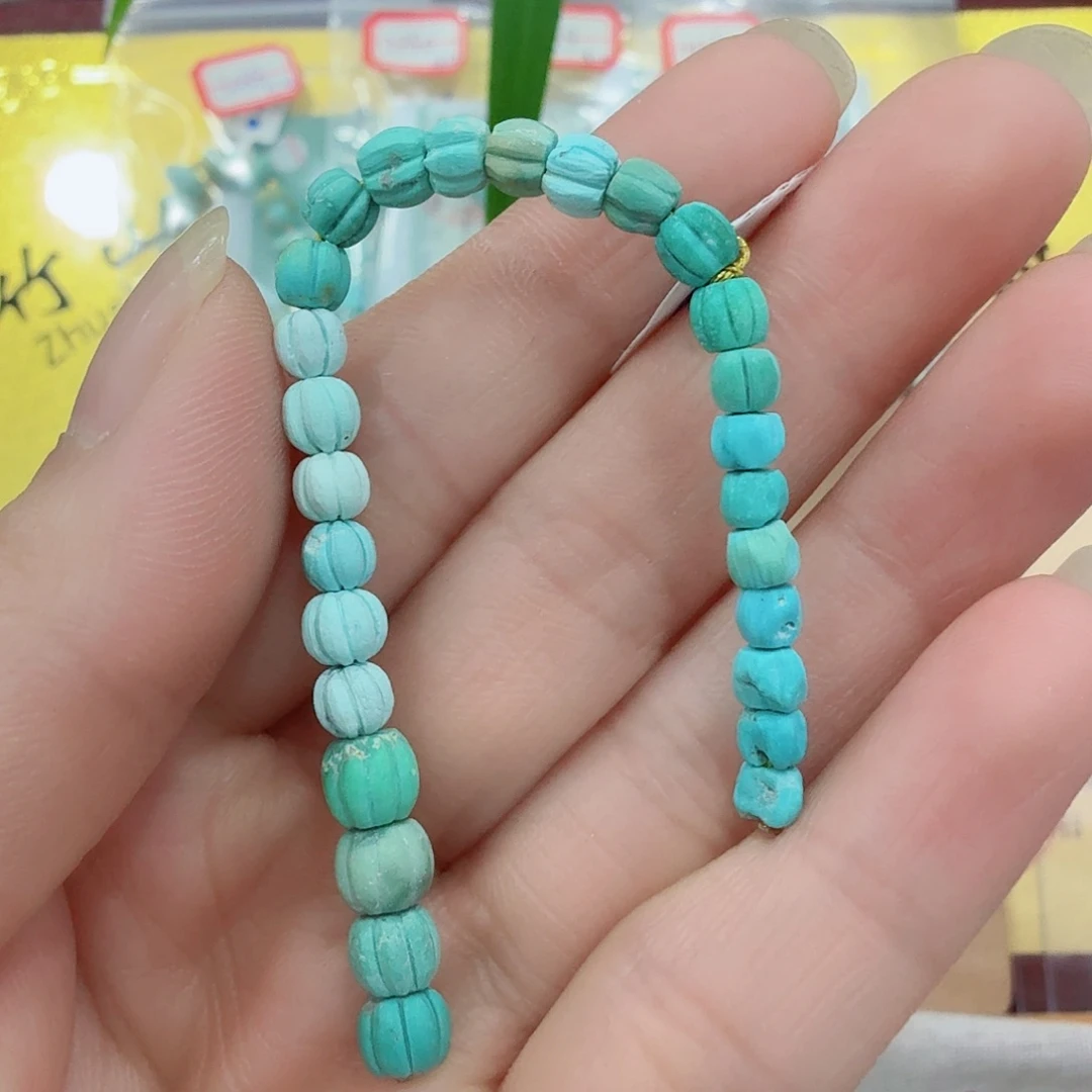 未镶嵌绿松石珠宝奇石