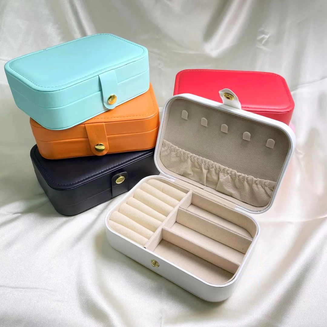 首饰盒/箱 首饰盒/箱 【逍遥严选】便携式精巧珠宝首饰盒多样性发/1