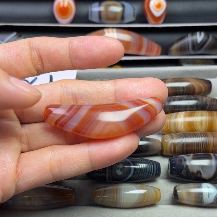 @***哥玛瑙/玉髓未镶嵌颈饰