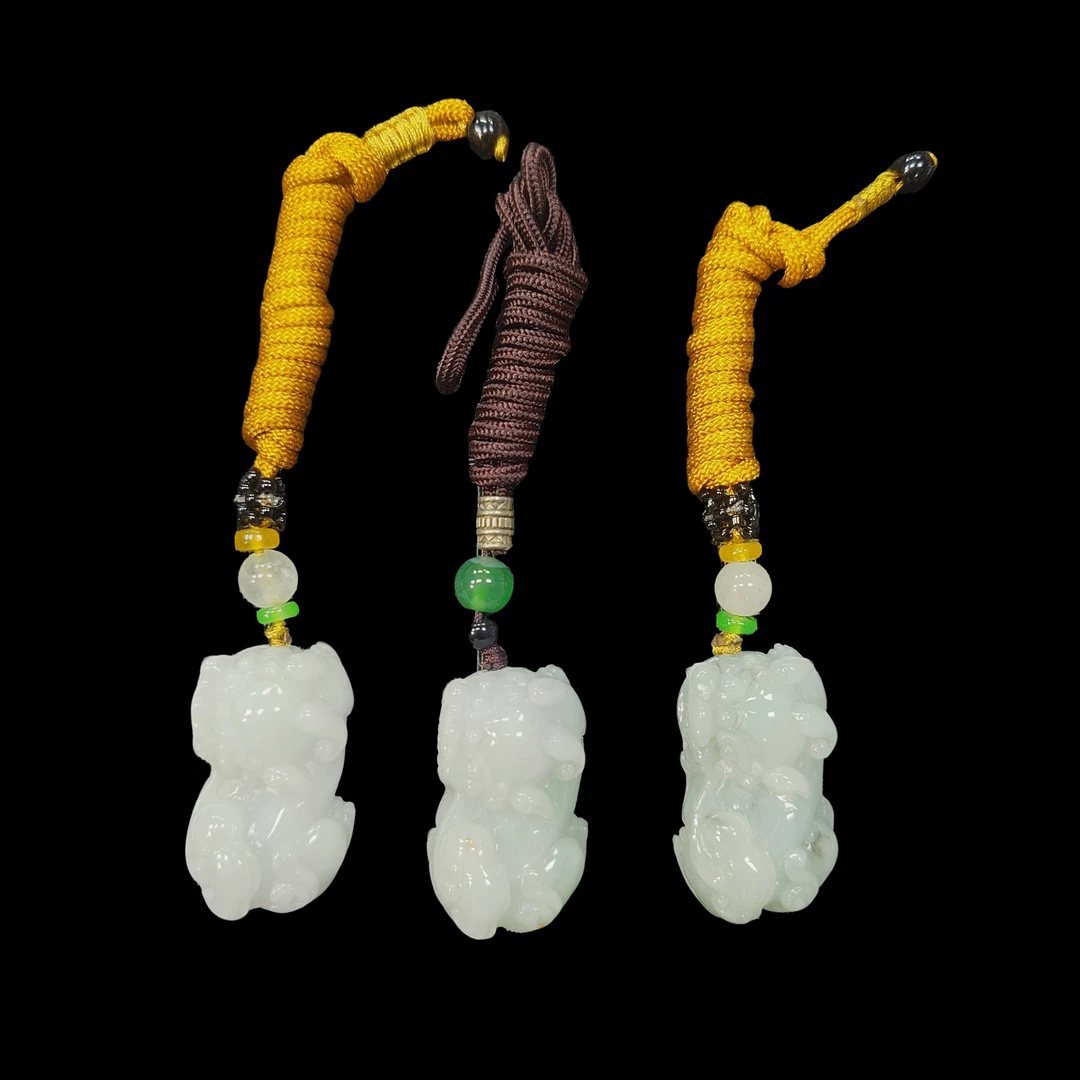 缅甸天然A货翡翠貔貅挂件