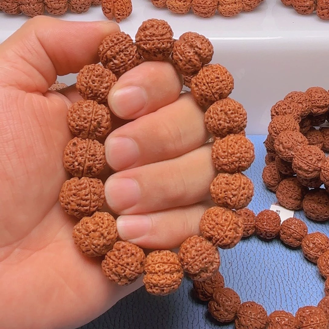 金刚菩提手串3111/18mm 老树蜂王