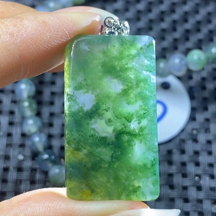 未镶嵌颈饰玛瑙/玉髓太**人