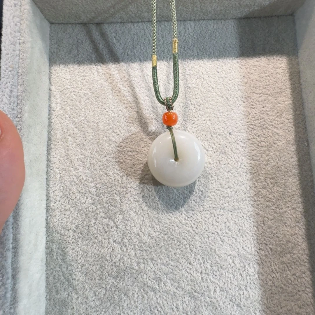 和田玉未镶嵌吊坠(赠链)25mm✖️12mm