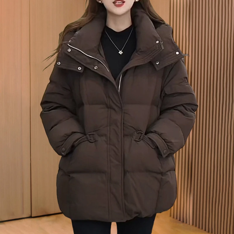 2026中长款棉服外套连帽设计收腰细节简约大气保暖冬日穿搭