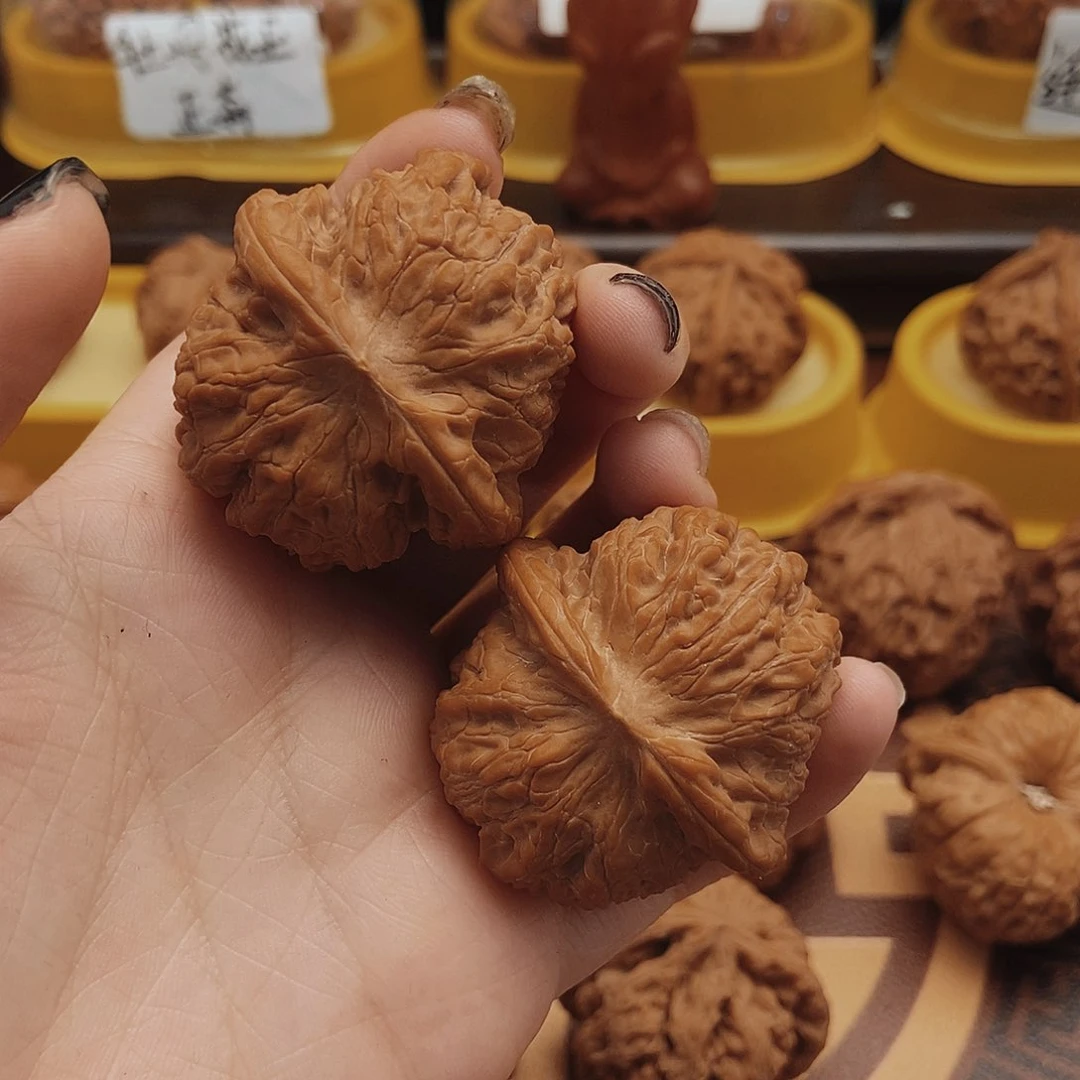 把件文玩核桃40全品血麒麟