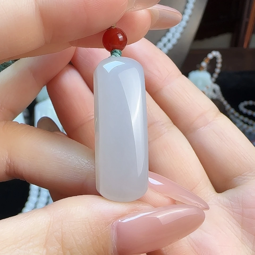 和田玉未镶嵌颈饰定制发货