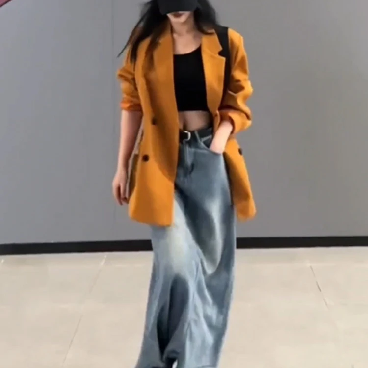 早春新款高级感轻熟风休闲橘色西装外套设计感小众女小个子上衣