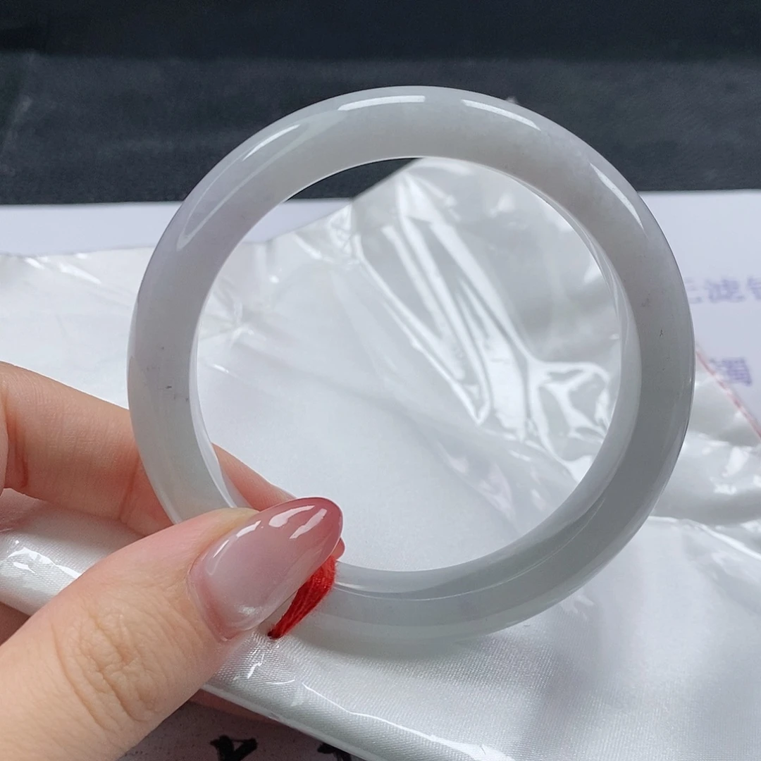 【闪购商品】翡翠手镯未镶嵌430号