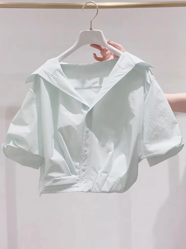 2025夏季新款慵懒风宽松短款上衣潮超好看薄荷绿翻领泡泡袖衬衫女