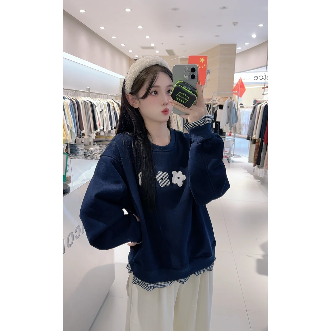 3013三朵花（加绒）圆领卫衣
