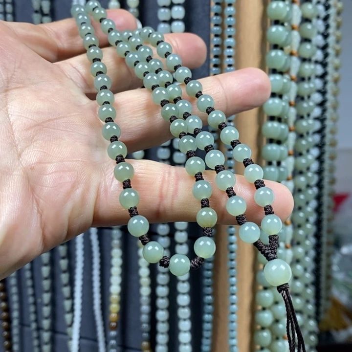 和田玉项链未镶嵌八****！和田玉圆珠项链