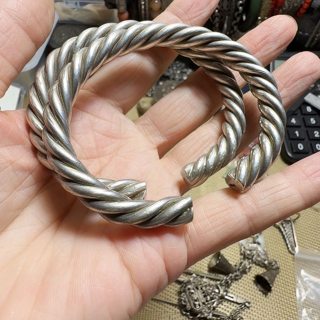 用***2足银老银饰品专拍