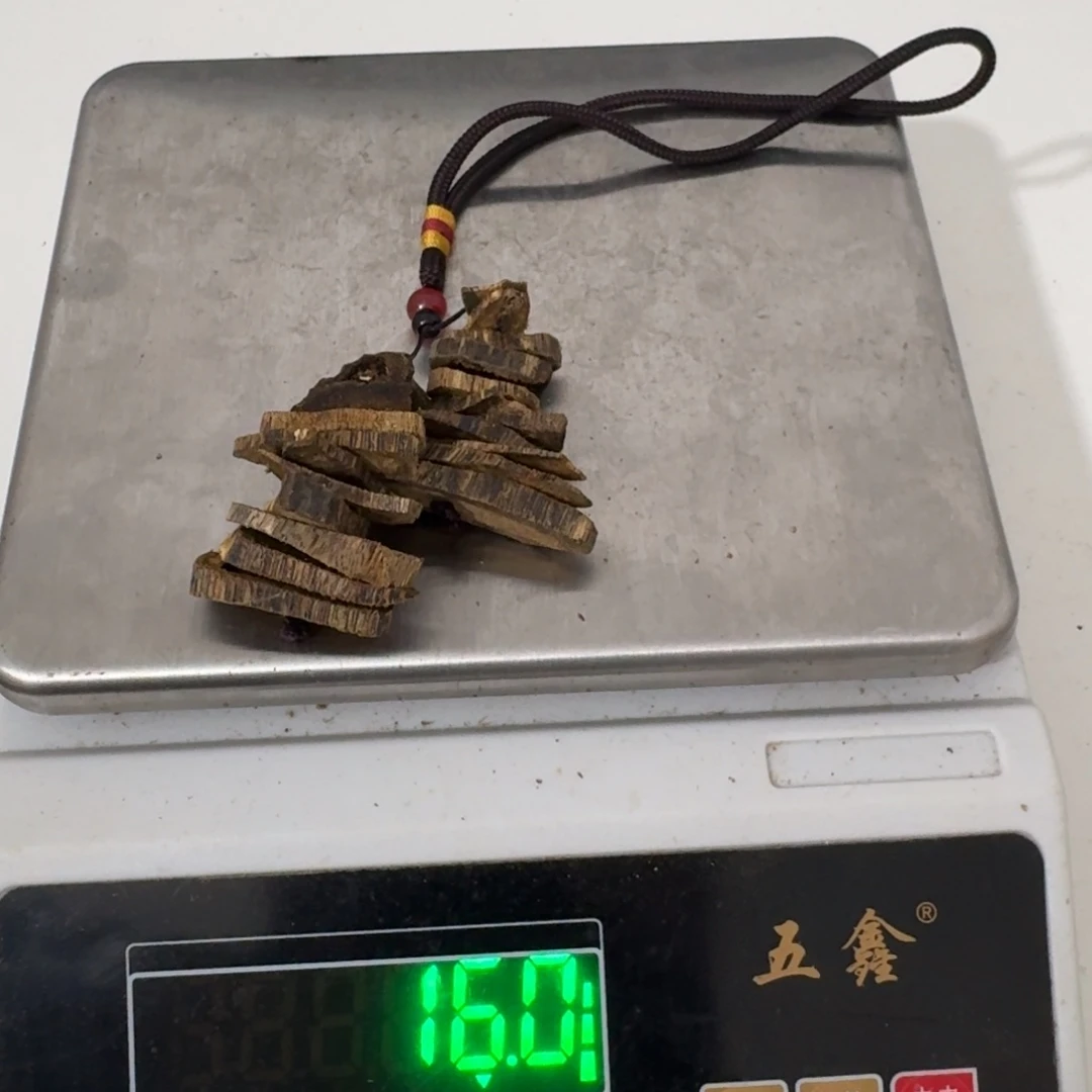 沉香碎屑沉香绿绮楠沉香16克