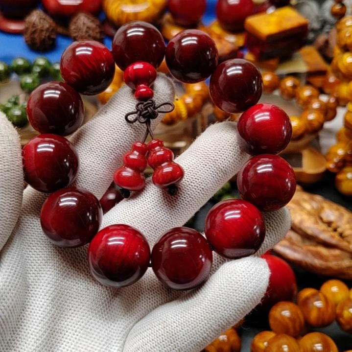 松木《****》琥珀木手串红油2.0尺寸