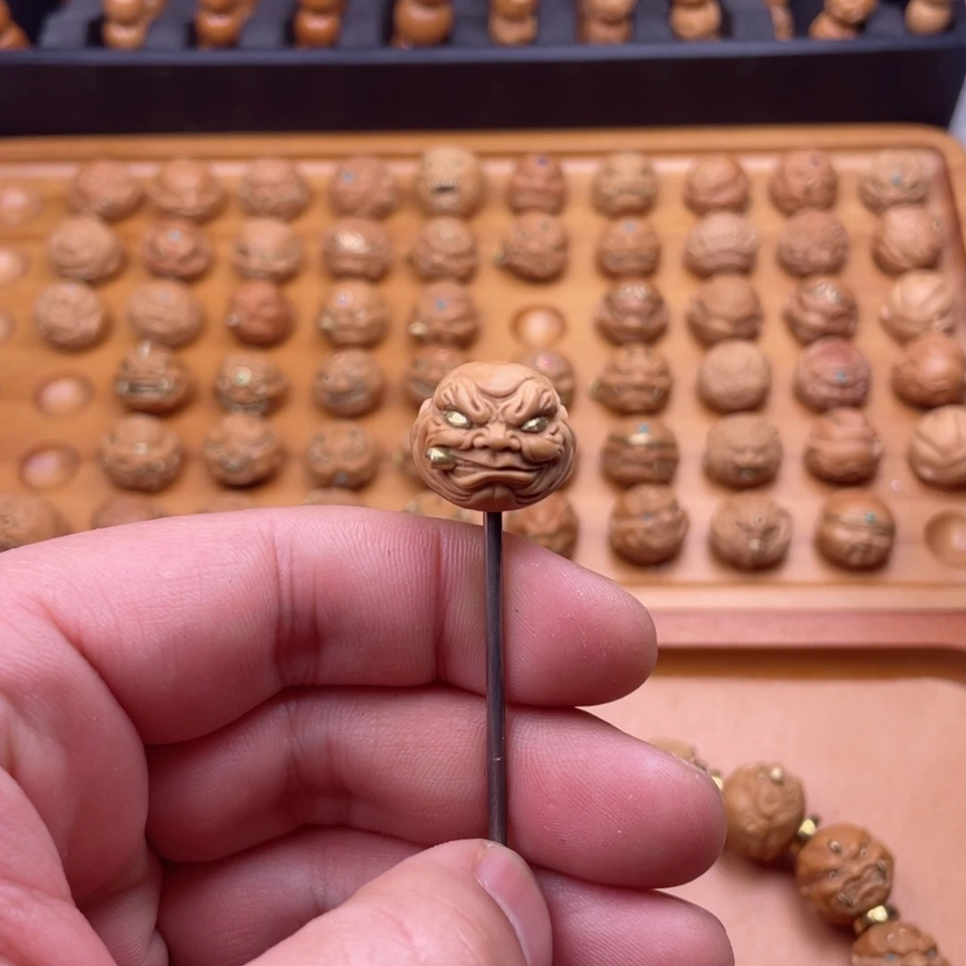 猴头核桃手串你****样猴头核桃恶霸烟鬼