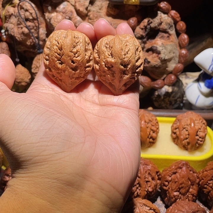 抖音直播间核桃龙纹官帽