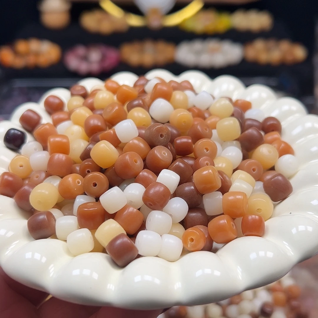 菩提根/象牙果手串微瑕卡8/9白咖直切300颗