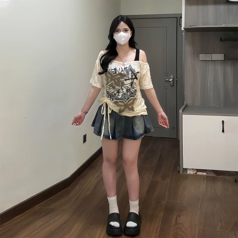 300斤大码女装微胖女生显瘦款短袖上衣蝴蝶刺绣辣妹风设计感T恤女