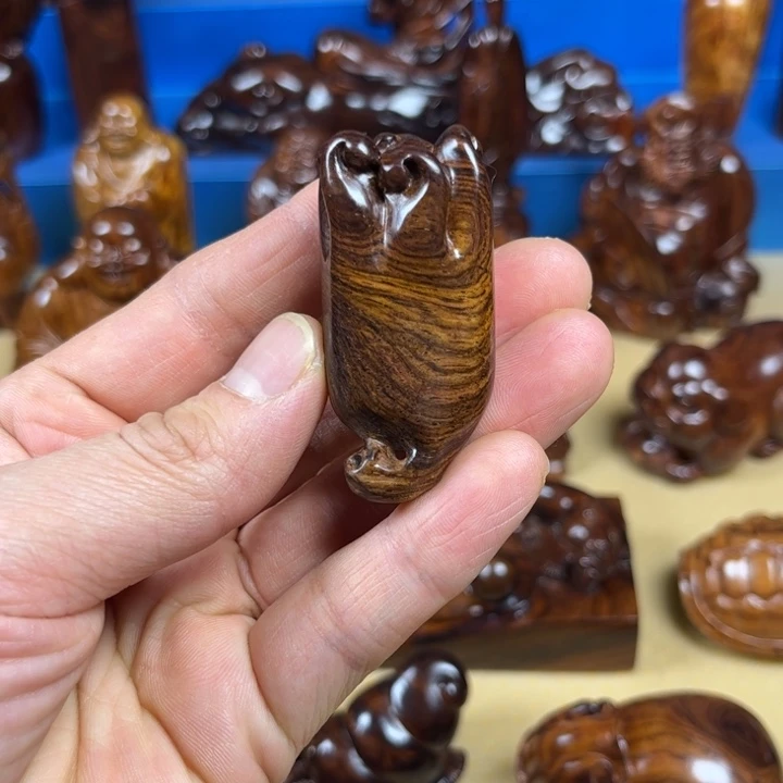 黄花梨降香黄檀把件