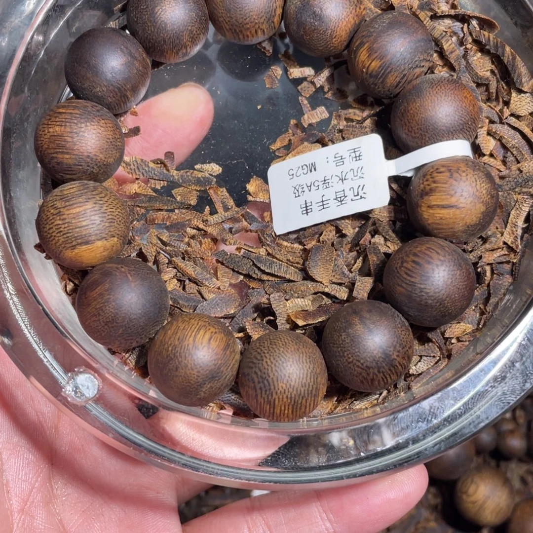 用***3手串沉香沉水浮1.6-27g