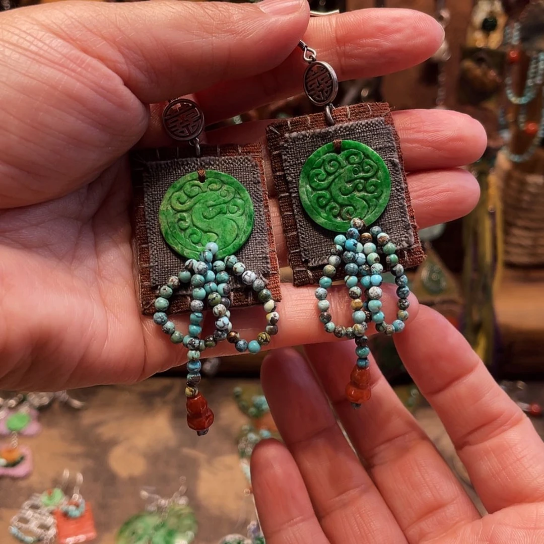 【闪购商品】翡翠未镶嵌吊坠(赠链)