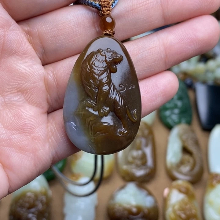 和田玉颈饰未镶嵌竹****a