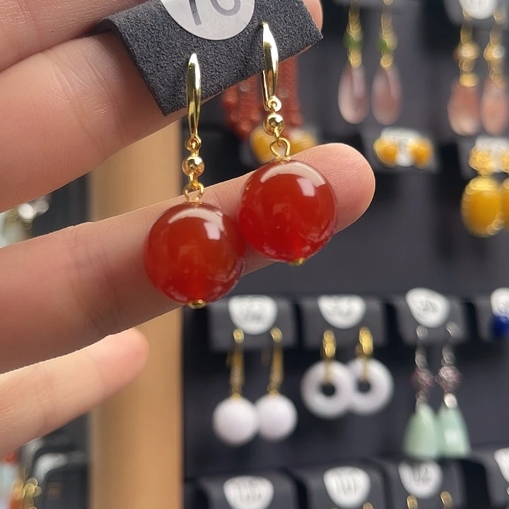 杨***妮南红玛瑙银S925镀金镶嵌耳饰