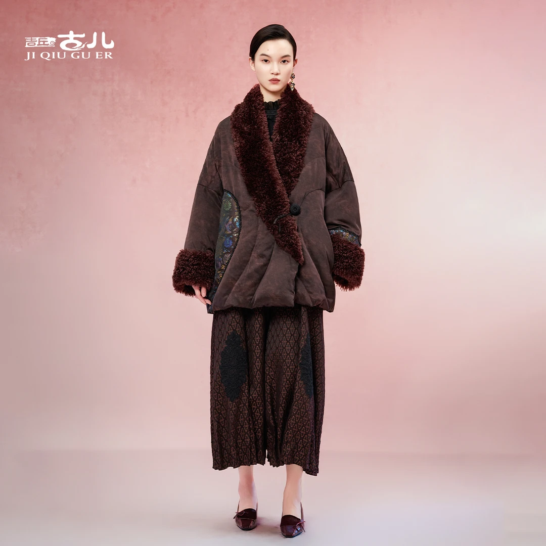 吉丘古儿霜月短款宽松女士羽绒服秋冬厚款复古蓬松鹅绒G254Y010