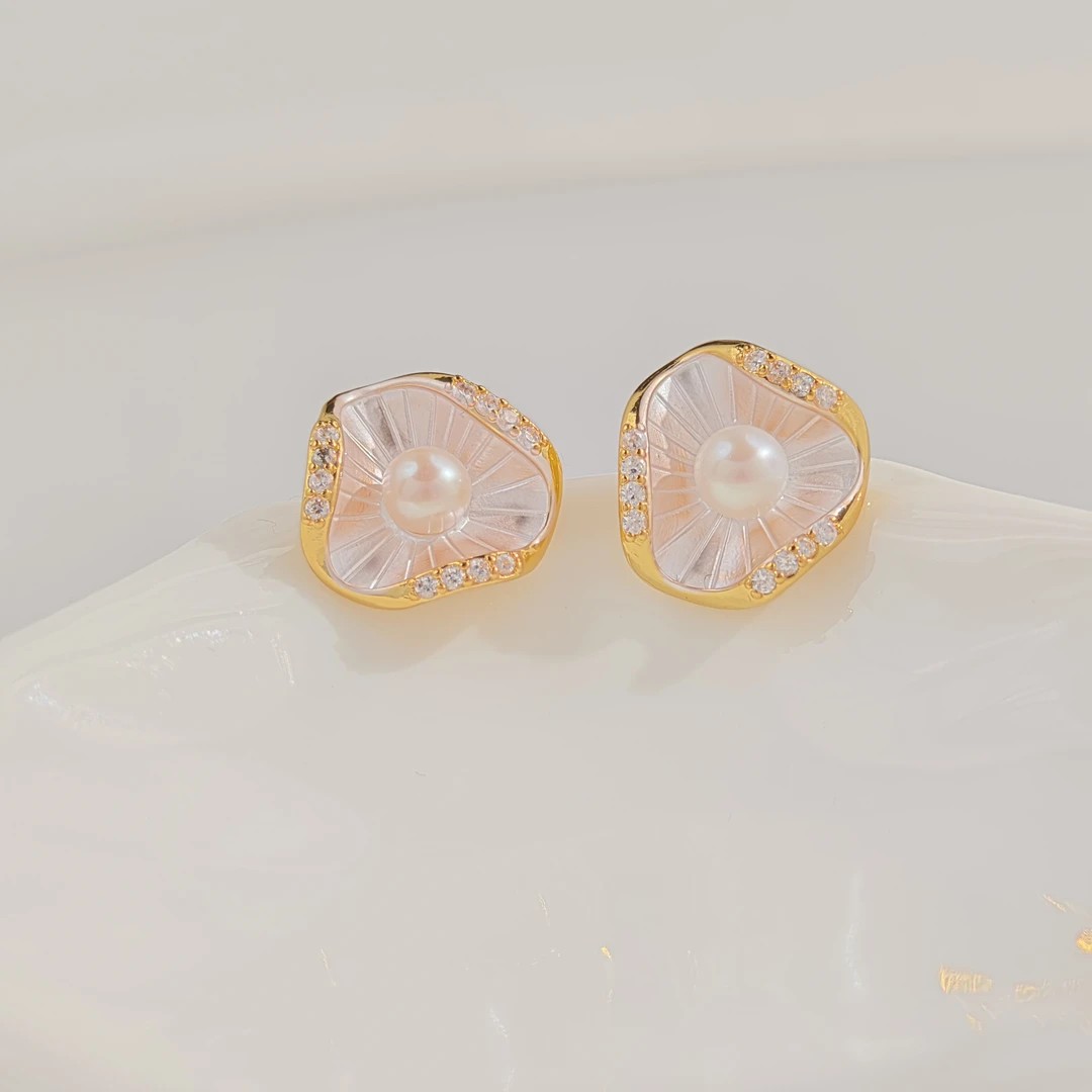 天然淡水珍珠耳饰   ED1250