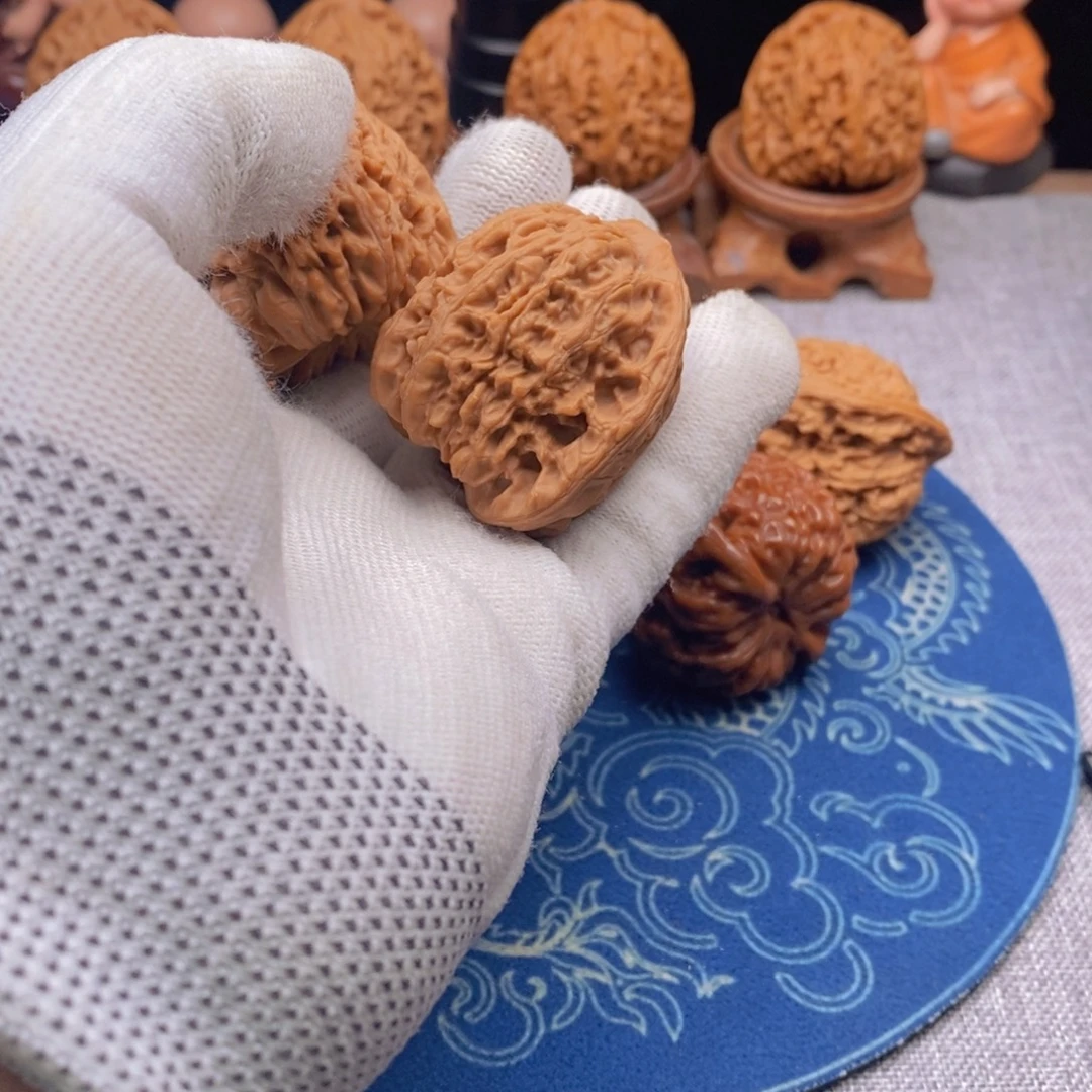 钓***孩把件文玩核桃文玩核桃