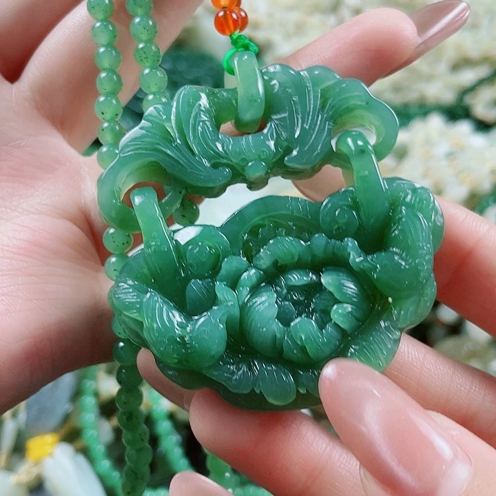 未镶嵌和田玉挂件