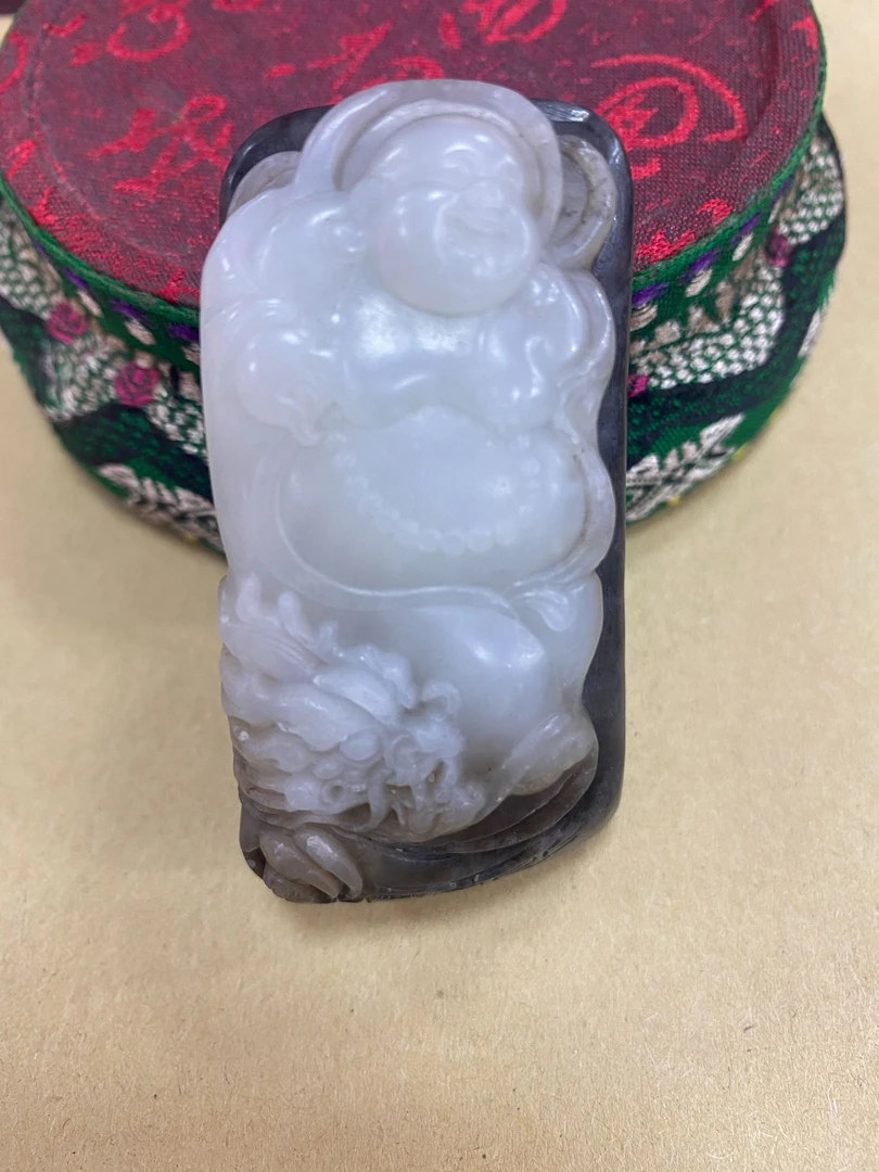 【晋博雅物】【玉器】弥勒黑白牌