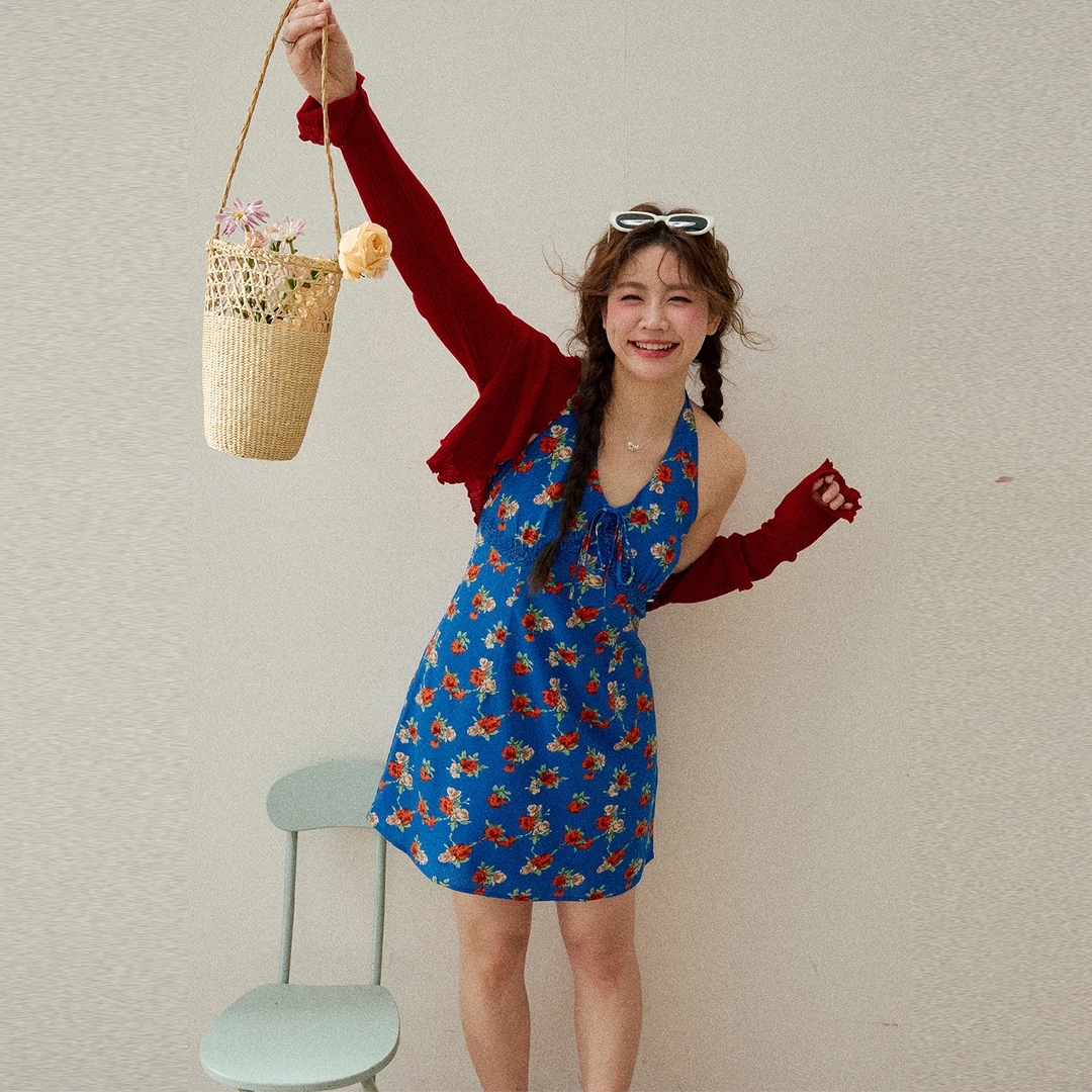 张大人【森系浆果】大码女装微胖妹妹法式复古碎花度假风挂脖连衣裙