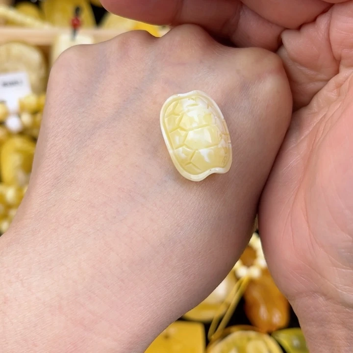 琥珀珠宝奇石未镶嵌琥珀，